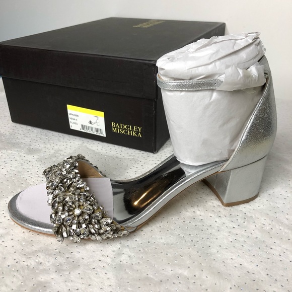 Badgley Mischka Vega Silver Leather Ankle Strap Embellished Block Heel NEW 8 - Picture 4 of 8